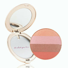 Load image into Gallery viewer, Bronzer (with compact) - Alexia Makeup • Hair • Beauty
