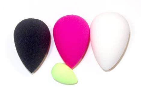 Beauty Blender - Alexia Makeup • Hair • Beauty